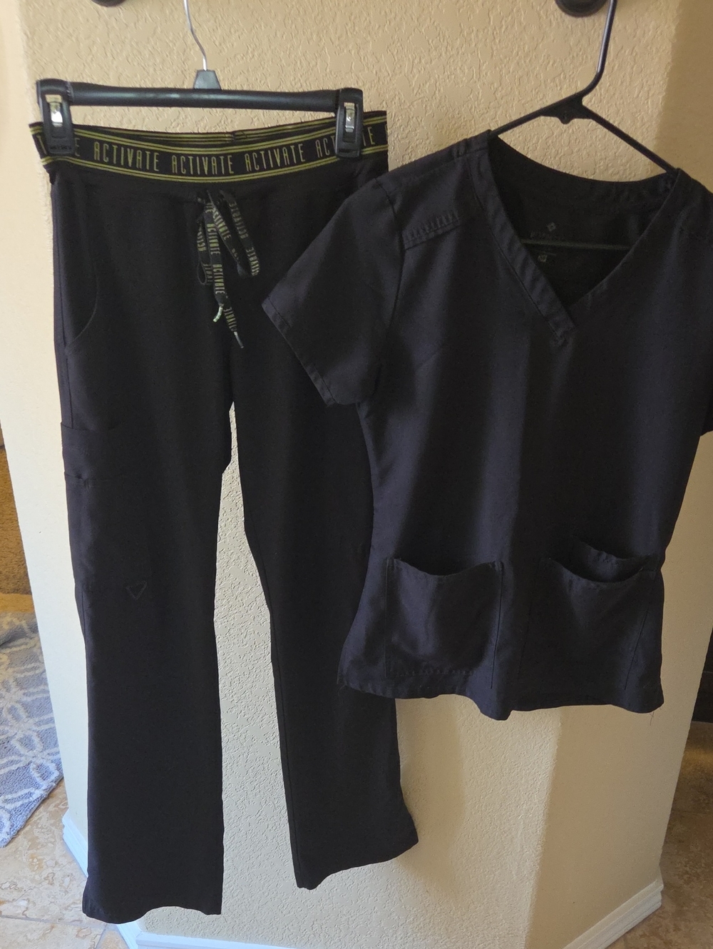 MED COUTURE Scrub SET XS